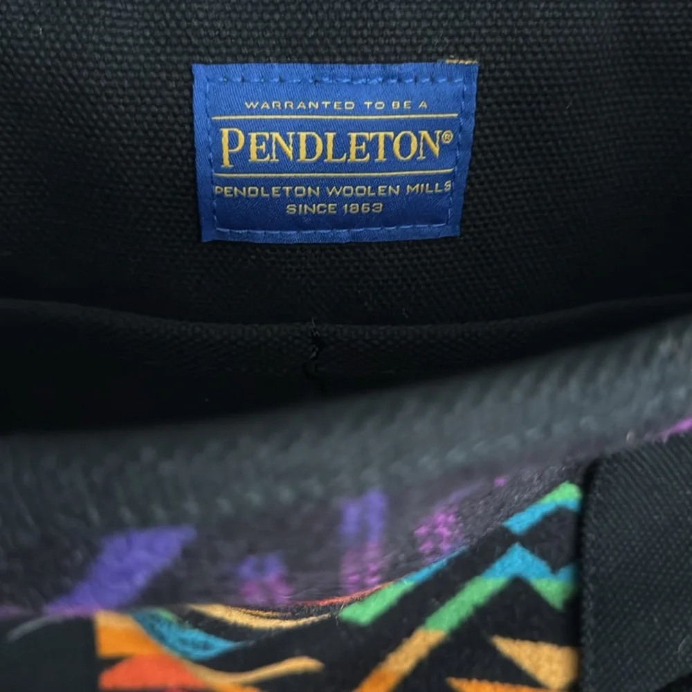 Pendleton pendelton canvas